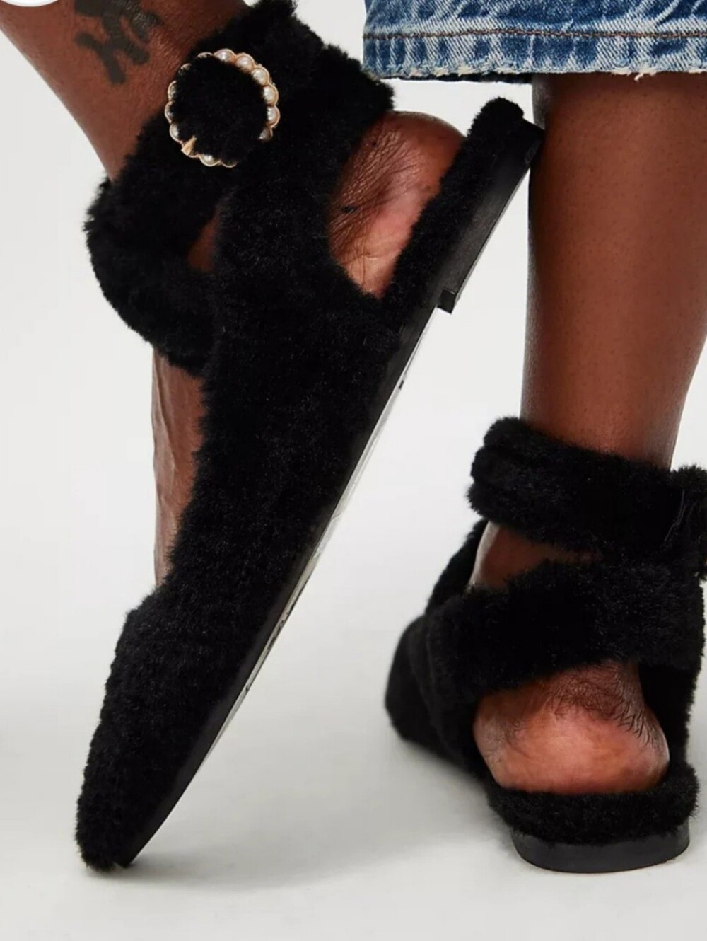 Free People Faux Sherling Parisa Pointed Flats. Sandals. Retail Price $138.